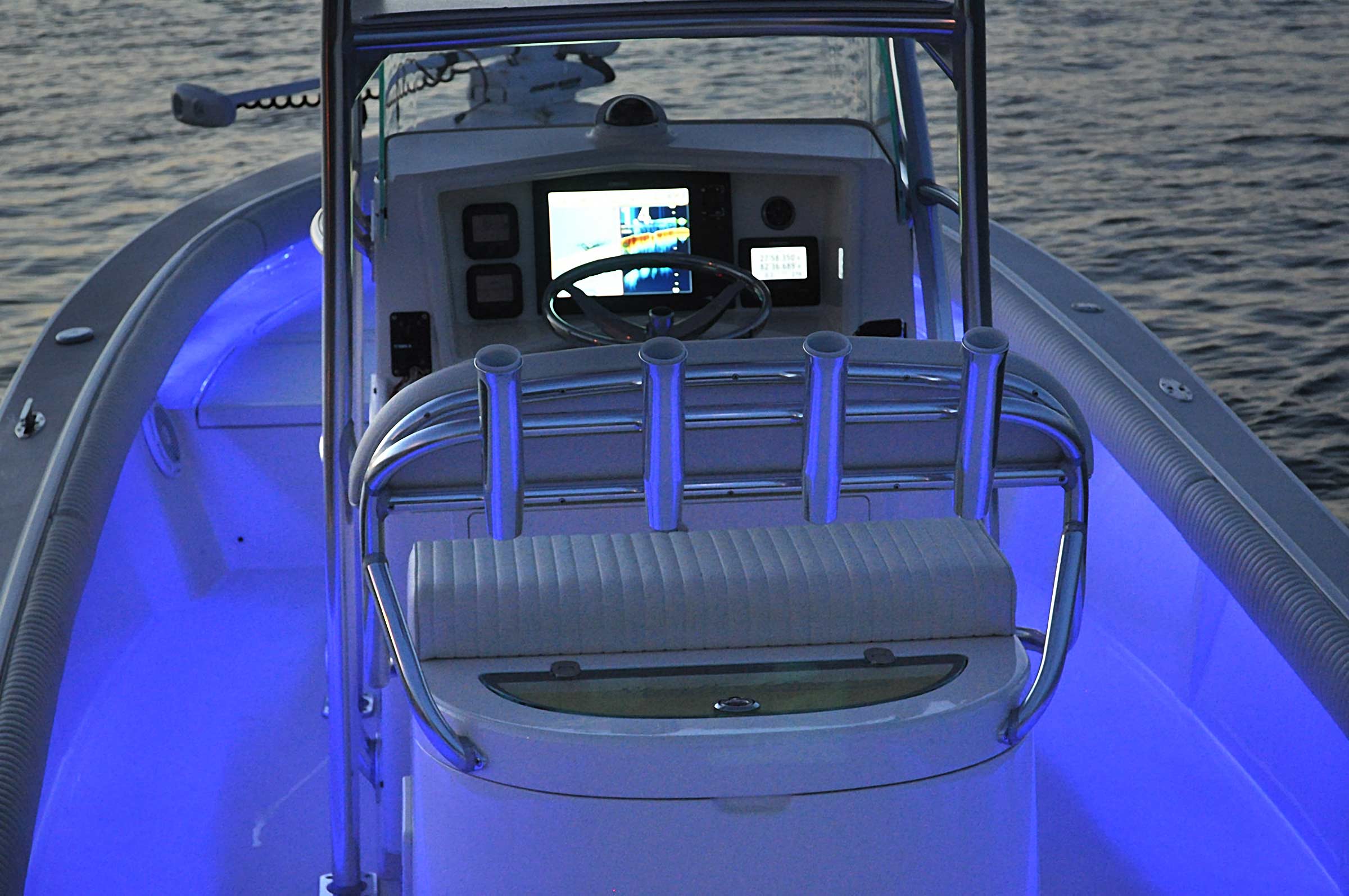 Sheaffer Marine Boat Lighting on a S240, Tampa's #1 Boat Manufacturer